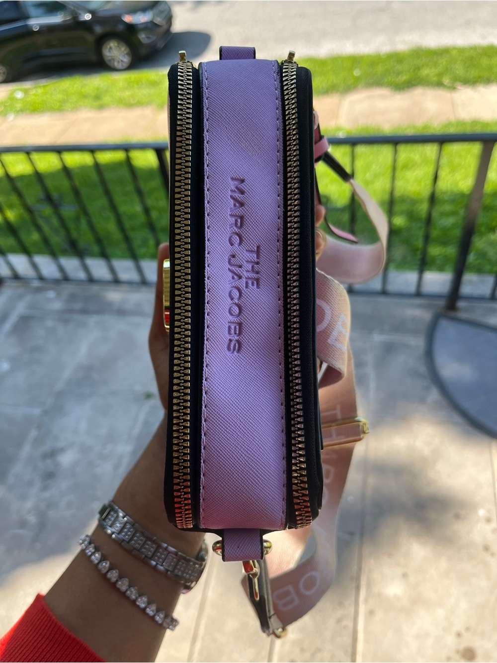 Marc Jacobs Pink Leather Snapshot Camera Bag with Logo Strap - Picture 6 of 7